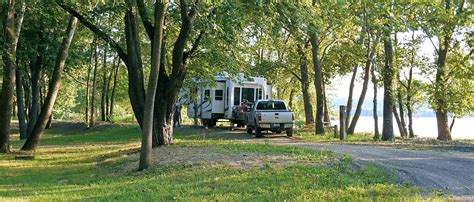 full hook up camping illinois